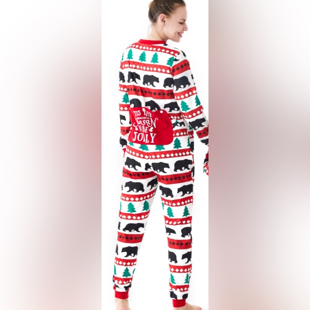 NWT PatPat Mom Christmas “Tis the season to be jolly” Bear and tree onesie!